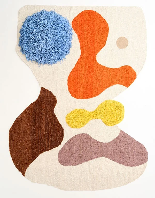   Nwa’Ntlhohe (Pure Beauty)   Karakul wool, mohair 500 x 375 x 30 cm 